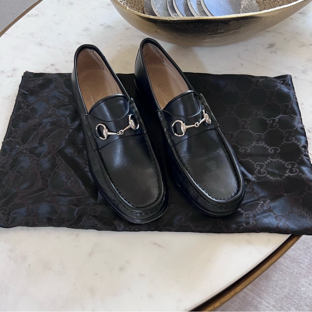 Women’s Vintage Gucci Black Horsebit Loafer Size 6 B
